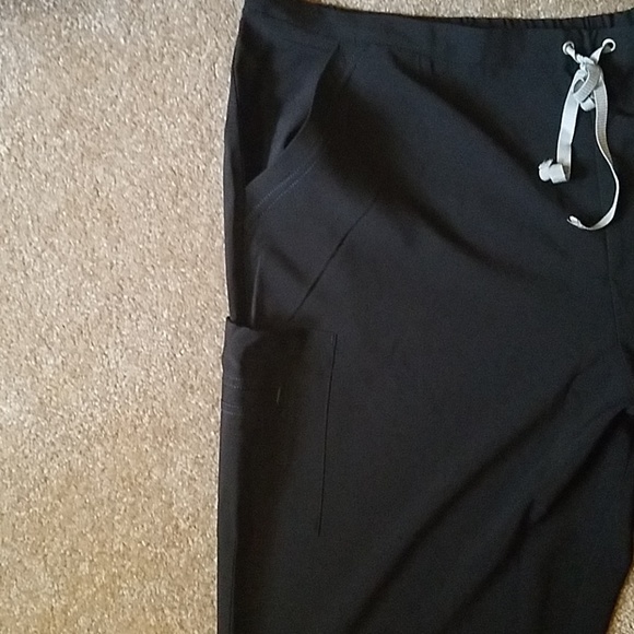 Nwt XL Urbane scrub pants. Moisture wicking - Picture 5 of 8